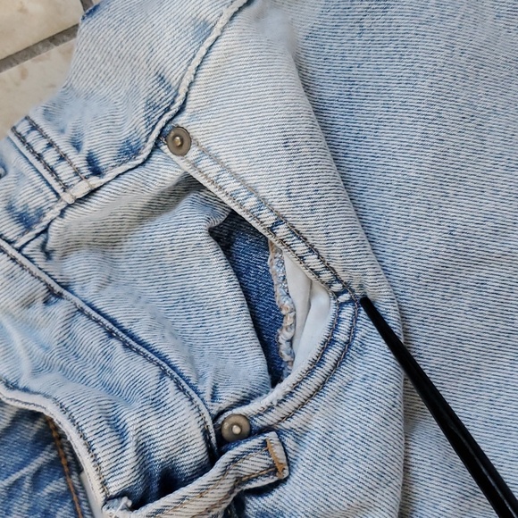 H&M Blue Denim Jeans Skirt Buttons sz 8 - Picture 4 of 9